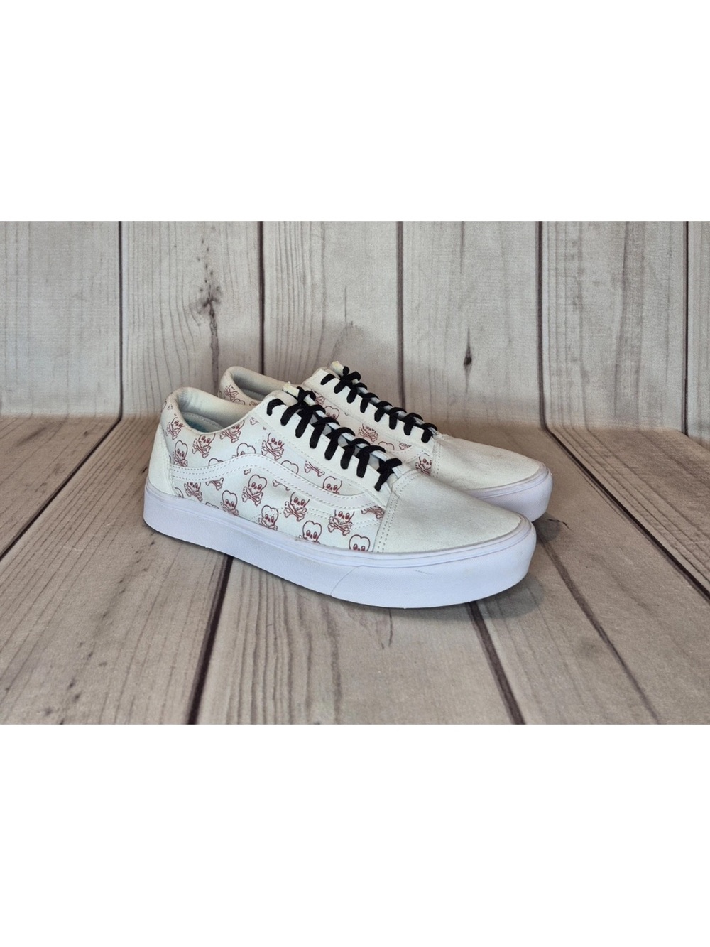 Vans Men's Sz 12 Comfycush Old Skool "Cold Hearted" White Canvas/ Leather Shoes